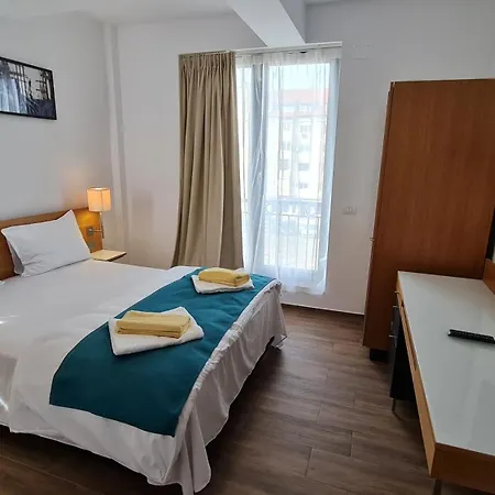 Jafar 6 - 2Br Apartment With Balcony & Workspace Appartement *