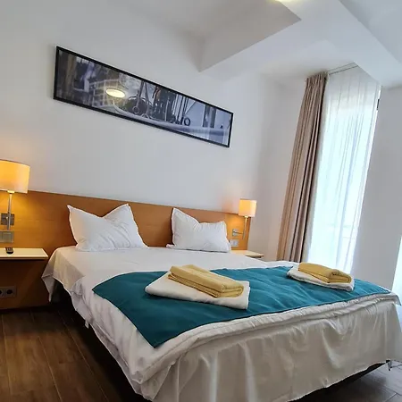 Appartement Jafar 6 - 2Br Apartment With Balcony & Workspace