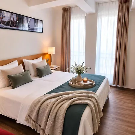 Jafar 6 - 2br With Balcony & Workspace
