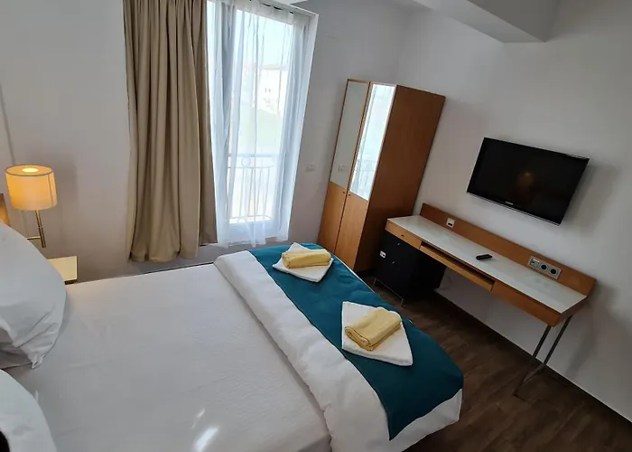 Jafar 6 Apartman